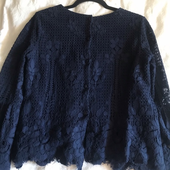 Luna Moon Lace Top - Picture 3 of 4